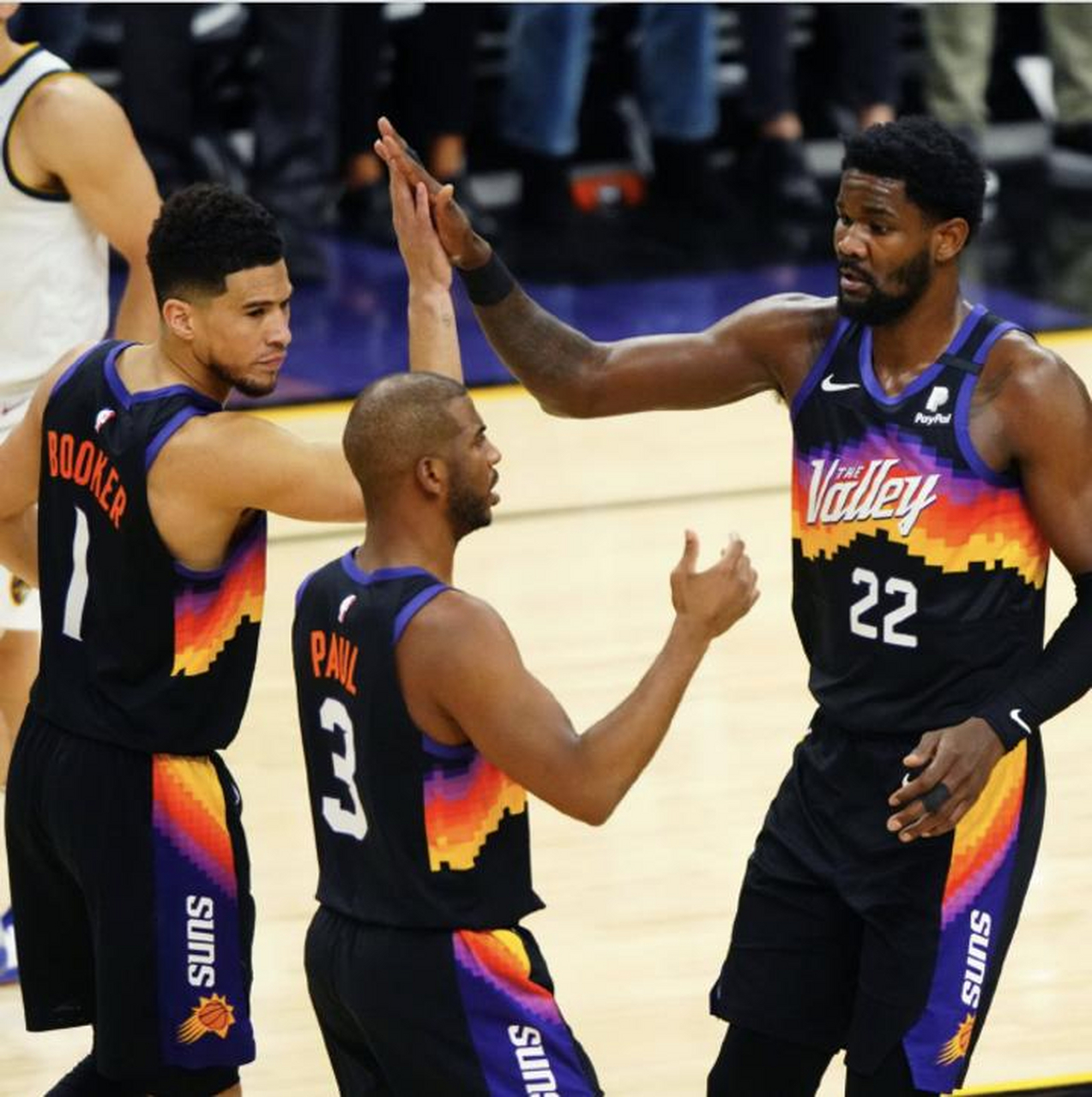 爱游戏APP下载-包含窗口期突围战来临，菲尼克斯太阳围绕NBA季后赛扳平良机，震撼外界，临场指挥获称赞的词条