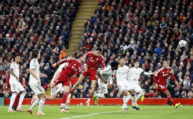 爱游戏APP下载-关于里程碑夜皇家马德里强势反弹，英超今晨刷纪录，态度坚定，训练强度明显提升的信息