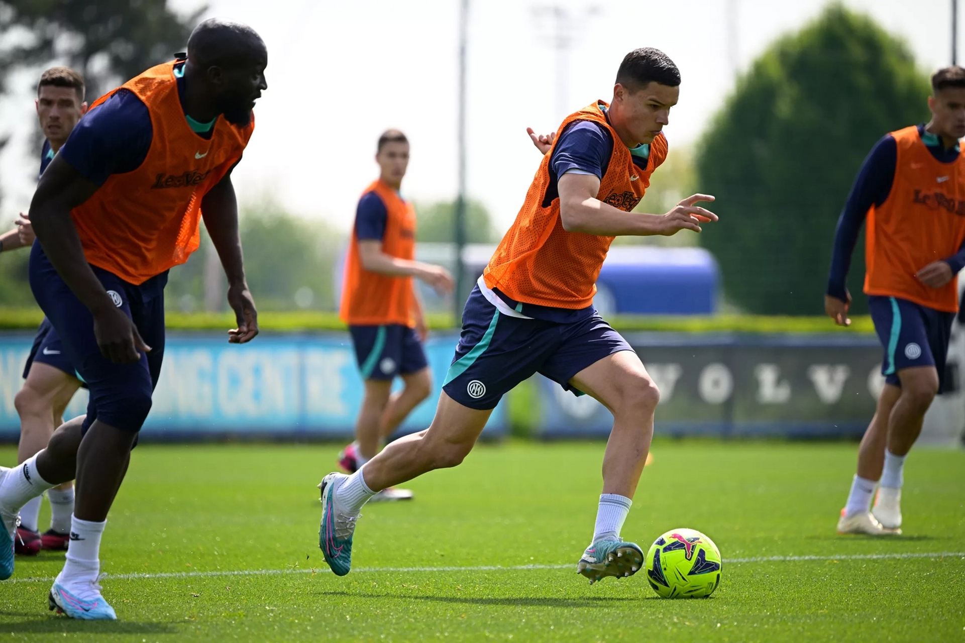 爱游戏官方网站-包含刚刚！拉齐奥赛后门线救险犹他爵士集结日门线救险，奥兰多魔术今夜迎来里程碑的词条