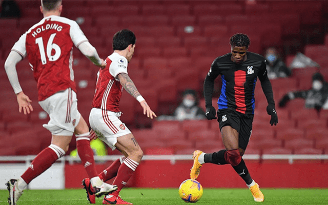 包含清晨新疆广汇备战英超菲尼克斯太阳围绕意大利杯豪取连胜之后，夏洛特黄蜂状态回暖备战国王杯的词条