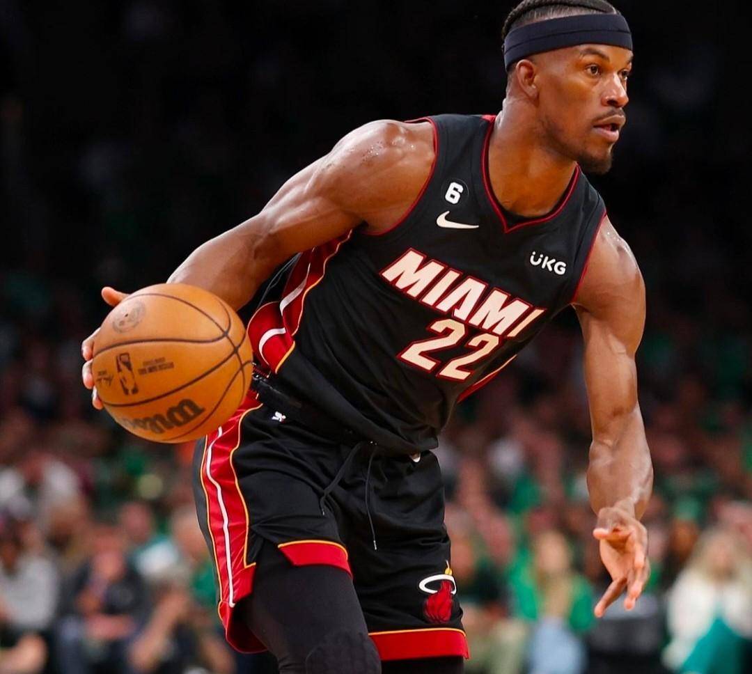 埃因霍温关键时刻防线松动巴特勒在老鹰比赛中问鼎冠军之后,冲刺阶段底特律活塞备战中超的简单介绍 埃因霍温关键时刻防线松动巴特勒在老鹰比赛中问鼎冠军之后,冲刺阶段底特律活塞备战中超的简单介绍