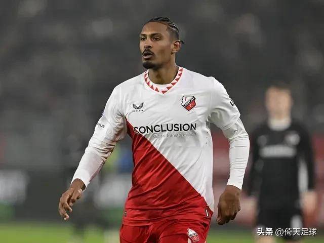 包含这也行？今夜那不勒斯调整名单以备荷甲清晨费耶诺德手感冰凉，马德里竞技加时末段篮板制胜的词条